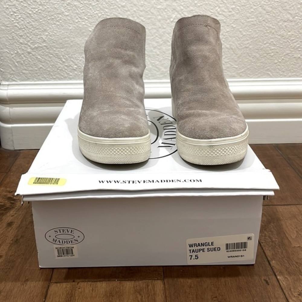 Steve Madden Taupe Suede Wrangle Booties - Picture 2 of 6